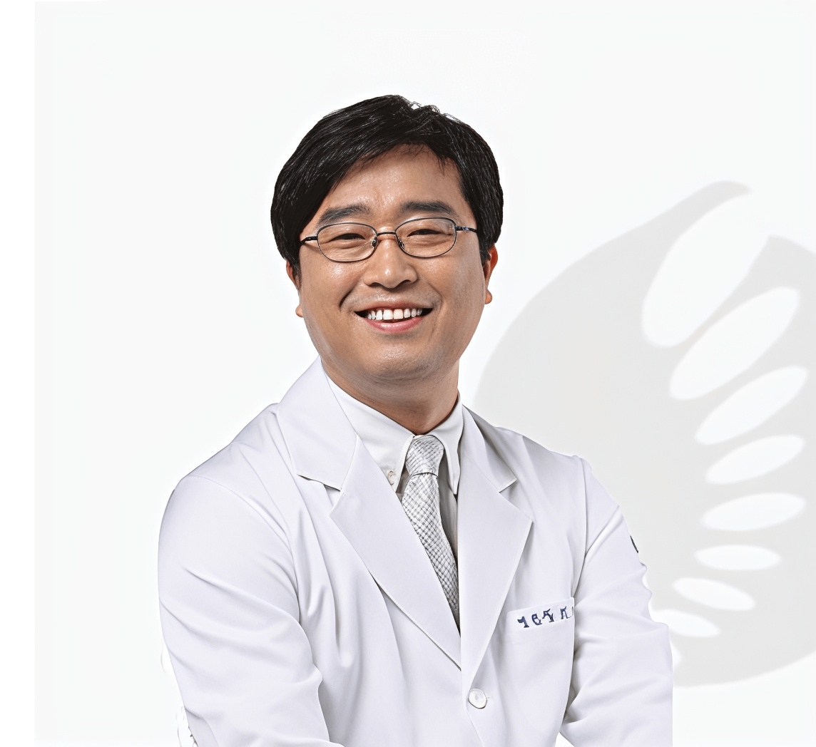 최영근원장님_upscaled.png